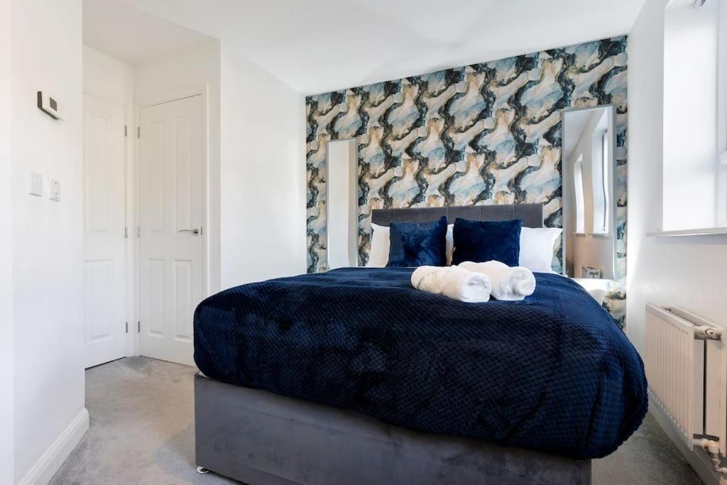 Luxury Birmingham City Centre Townhouse With Free Parking - Sleeps 4 - Perfect For Contractors, Business Travellers, Families And Other Groups - Near Bullring, Newstreet, Selfridges, Nec, Nia & Birmingham Airport Dış mekan fotoğraf
