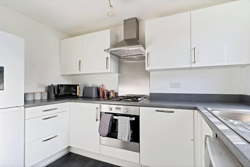 Luxury Birmingham City Centre Townhouse With Free Parking - Sleeps 4 - Perfect For Contractors, Business Travellers, Families And Other Groups - Near Bullring, Newstreet, Selfridges, Nec, Nia & Birmingham Airport Dış mekan fotoğraf